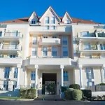 High Standing Swimming Pool 3 Min Away