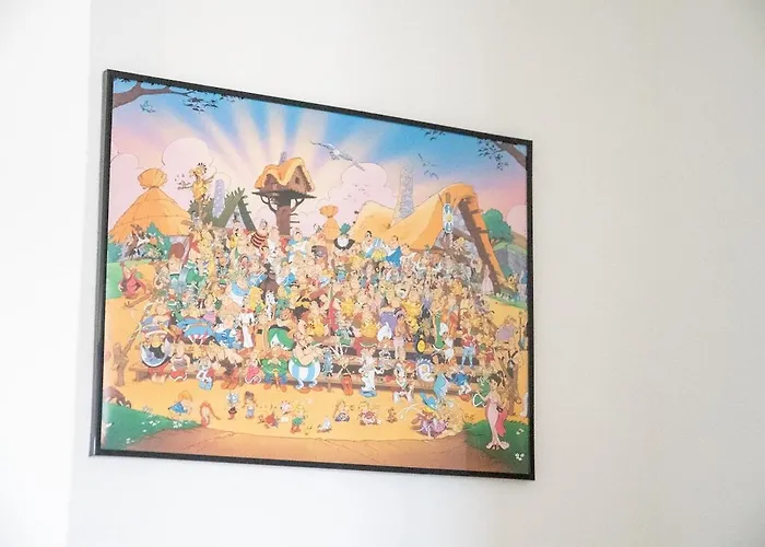 High Standing Swimming Pool 3 Min Away *