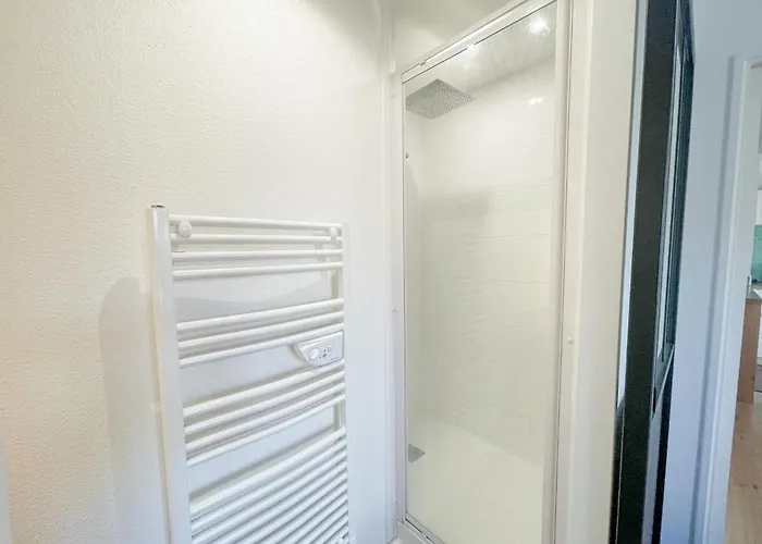 公寓 High Standing Swimming Pool 3 Min Away 滨海迪沃