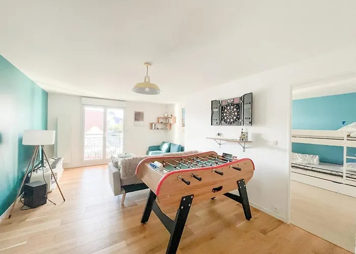 High Standing Swimming Pool 3 Min Away Διαμέρισμα