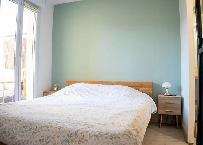 High Standing Swimming Pool 3 Min Away Διαμέρισμα *